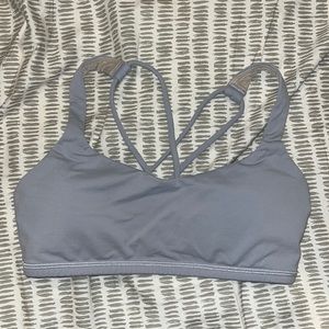 Lululemon Free to Be bra